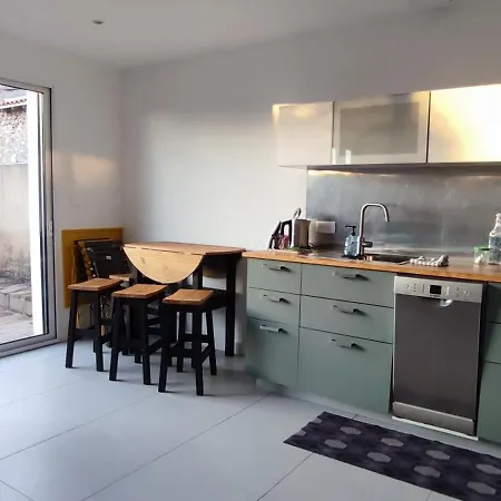 Joli Proche Foret Et Centre-ville * Cholet